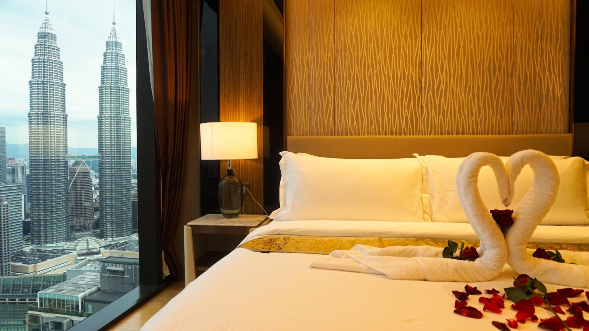 Imperial Luxury Klcc By Moonway *