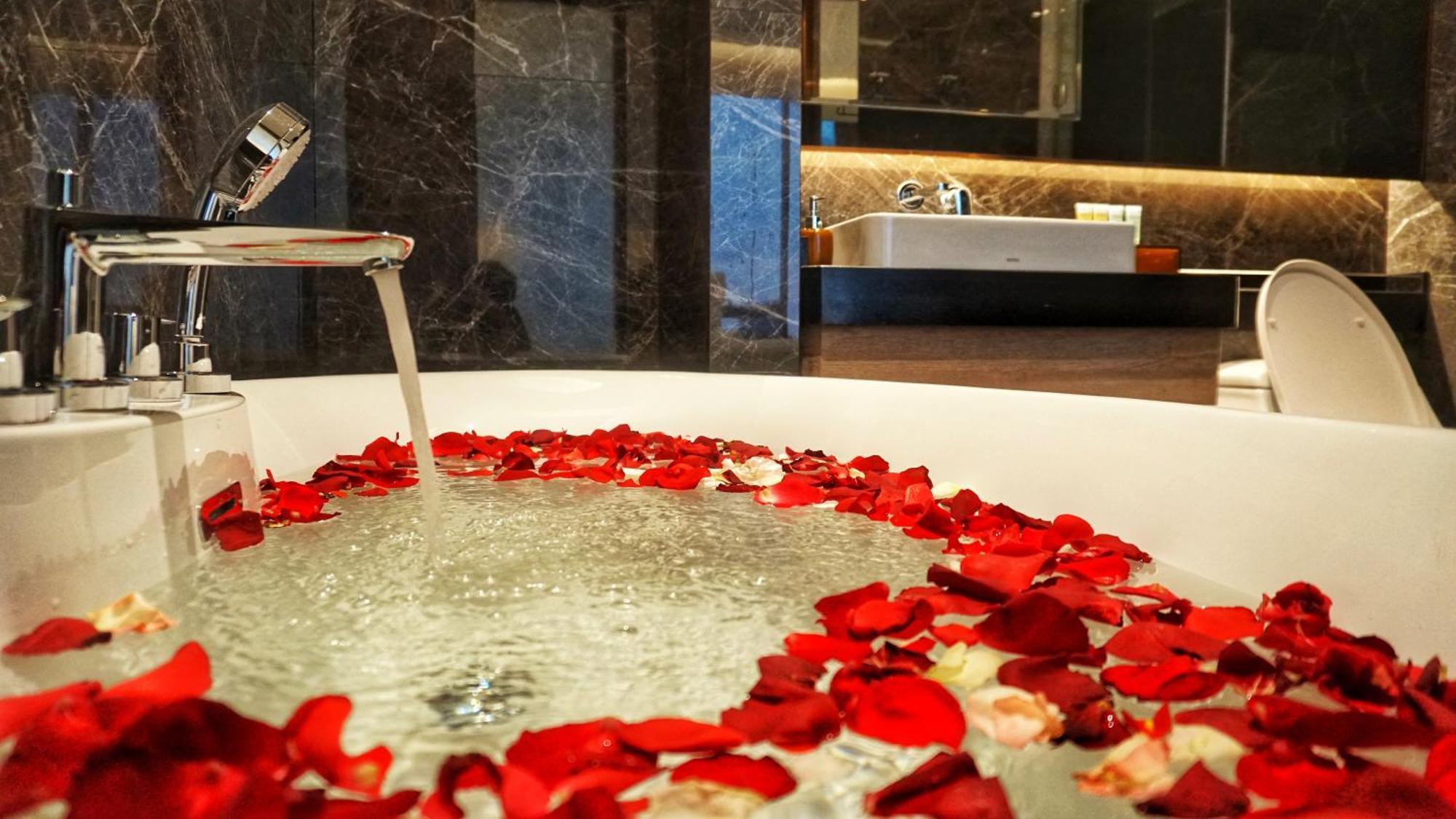 Pangsapuri Imperial Luxury Klcc By Moonway